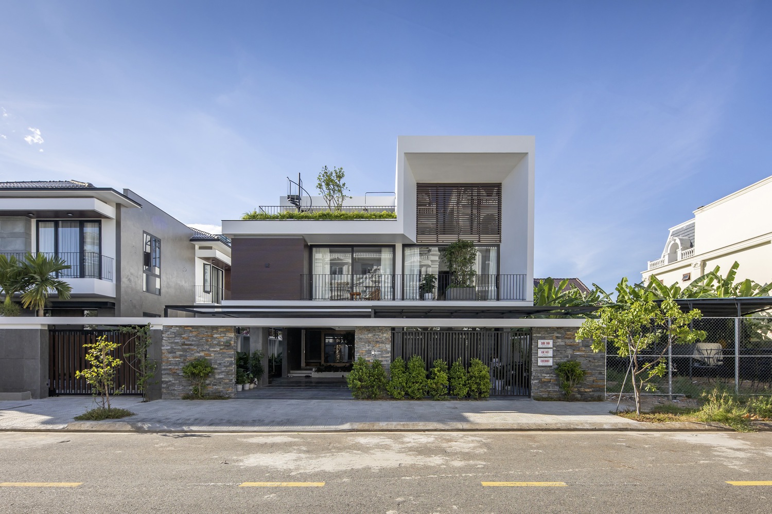 +5 Điểm Danh Các Mẫu Biệt Thự Hiện Đại Đẳng Cấp, Sang Trọng Hàng Đầu Trong Năm 2025