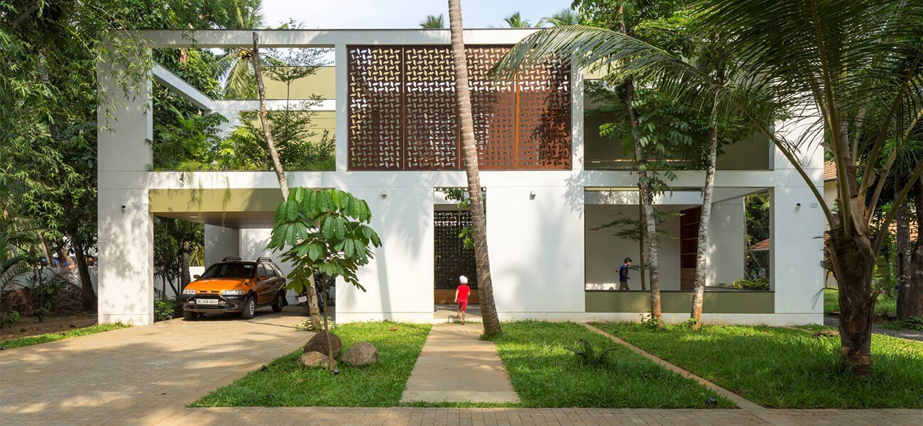 Xây dựng biệt thự lộng gió và được phủ kín cây xanh nhờ thiết kế vườn trong độc đáo, sáng tạo 2025